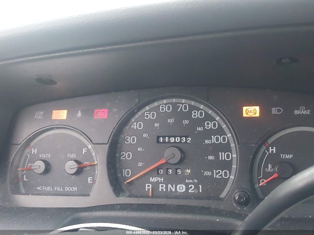 1999 FORD CROWN VICTORIA 2FAFP74W0XX150107 Photo 6