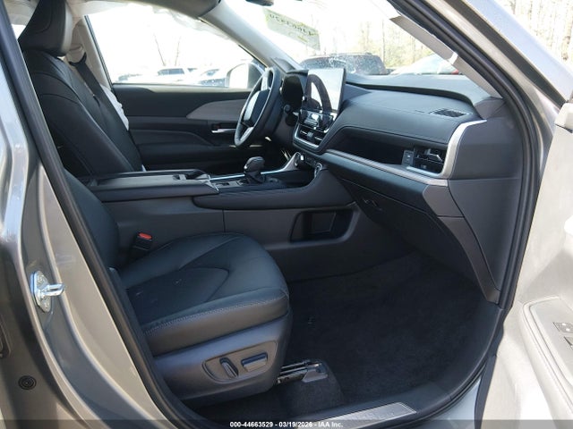 Продаж на аукціоні авто 2026 Toyota Grand Highlander Hybrid Limited, vin: 5TDACAB52TS088089, номер лоту: 44663529