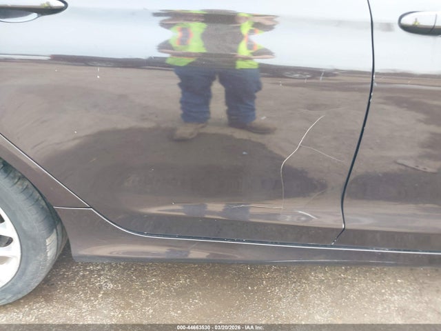 Продаж на аукціоні авто 2015 Chrysler 200 C, vin: 1C3CCCEG7FN648768, номер лоту: 44663530