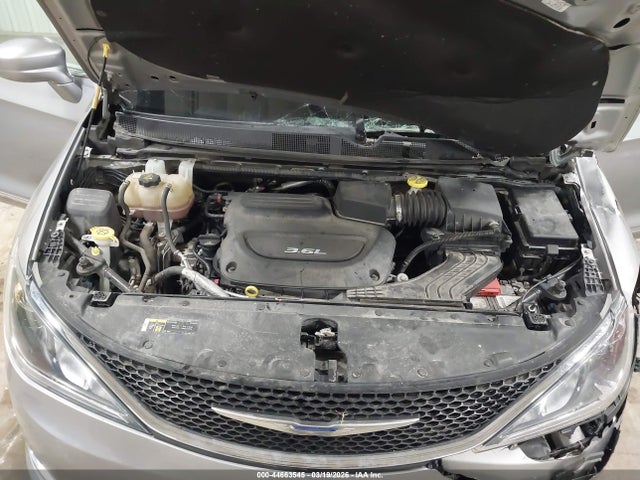 2018 CHRYSLER PACIFICA 2C4RC1BG6JR246220 Photo 9