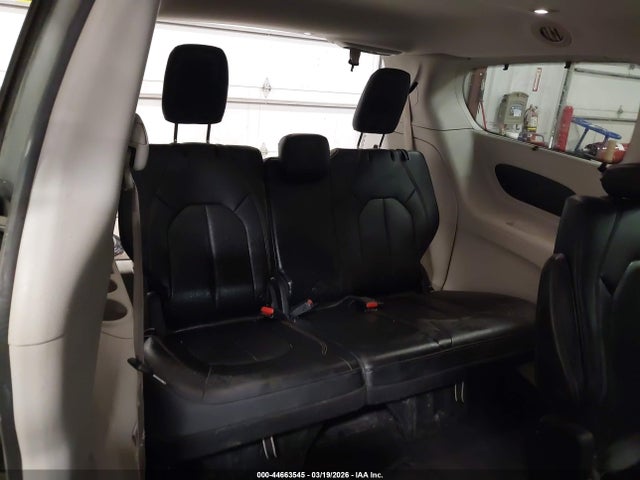44663545 :رقم المزاد ، 2C4RC1BG6JR246220 vin ، 2018 Chrysler Pacifica Touring L مزاد بيع