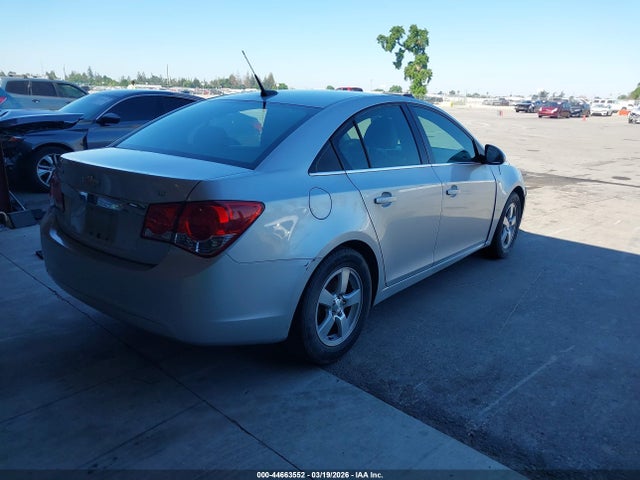2014 CHEVROLET CRUZE 1G1PC5SB9E7248336 Photo 3