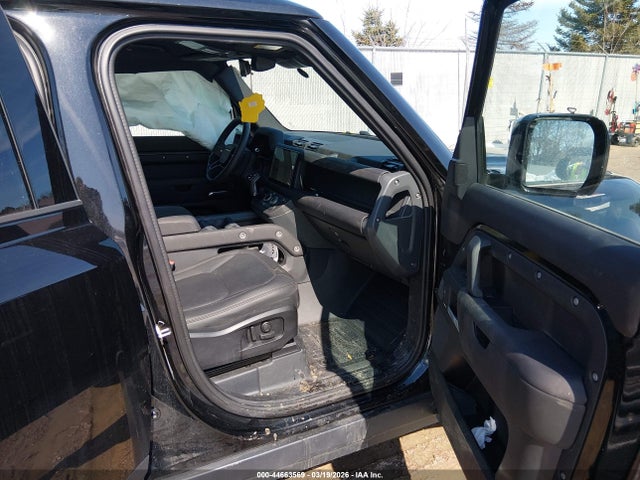 Aukcja sprzedaży 2025 Land Rover Defender 110 P300, vin: SALEJ7EXXS2357820, numer aukcji: 44663569