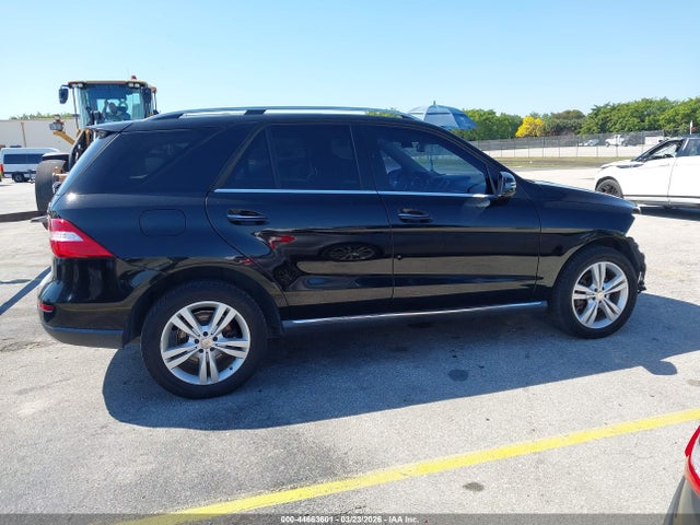 44663601 :رقم المزاد ، 4JGDA0EB6FA472548 vin ، 2015 Mercedes-benz Ml 250 Bluetec 4matic مزاد بيع