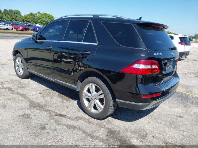 2015 MERCEDES-BENZ ML 250 BLUETEC 4JGDA0EB6FA472548 Photo 2
