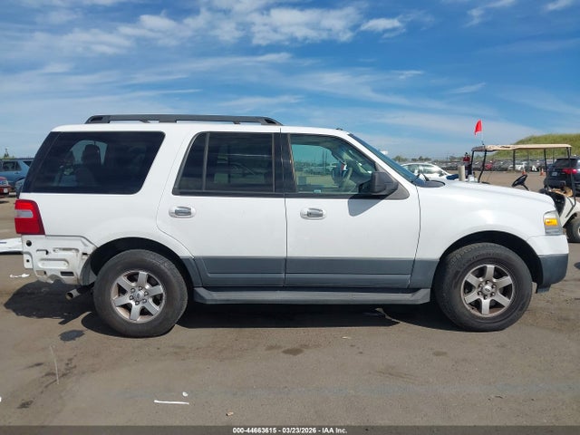 Продаж на аукціоні авто 2011 Ford Expedition Xl, vin: 1FMJU1G58BEF50466, номер лоту: 44663615