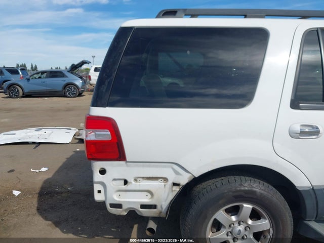 Продаж на аукціоні авто 2011 Ford Expedition Xl, vin: 1FMJU1G58BEF50466, номер лоту: 44663615