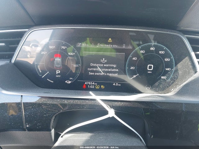Продажа на аукционе авто 2021 Audi E-tron Premium Plus Quattro, vin: WA1LABGE3MB011540, номер лота: 44663629