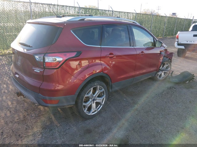1FMCU0J95HUD42297 Ford Escape Titanium