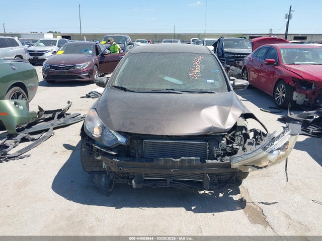 2015 Kia Forte Ex მანქანა იყიდება აუქციონზე, vin: KNAFX5A89F5364773, აუქციონის ნომერი: 44663644