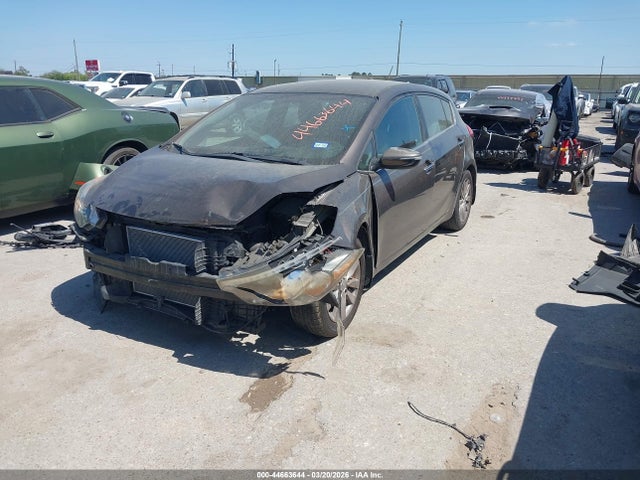 2015 Kia Forte Ex მანქანა იყიდება აუქციონზე, vin: KNAFX5A89F5364773, აუქციონის ნომერი: 44663644