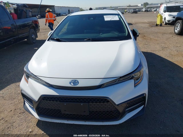 JTDS4MCE8MJ070163 Toyota COROLLA SE