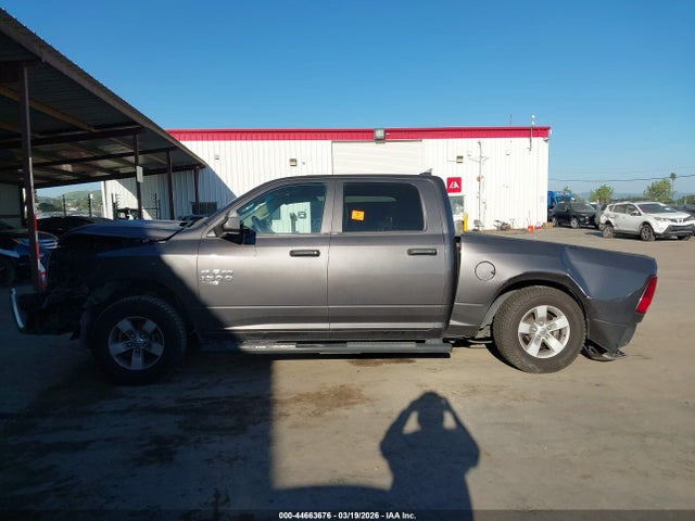 1C6RR7LG3NS209296 RAM 1500 Classic Slt 4x4 5&#039;7 Box