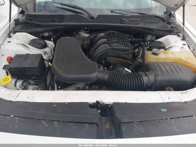44663682 :رقم المزاد ، 2C3CDZAG1GH275517 vin ، 2016 Dodge Challenger Sxt مزاد بيع