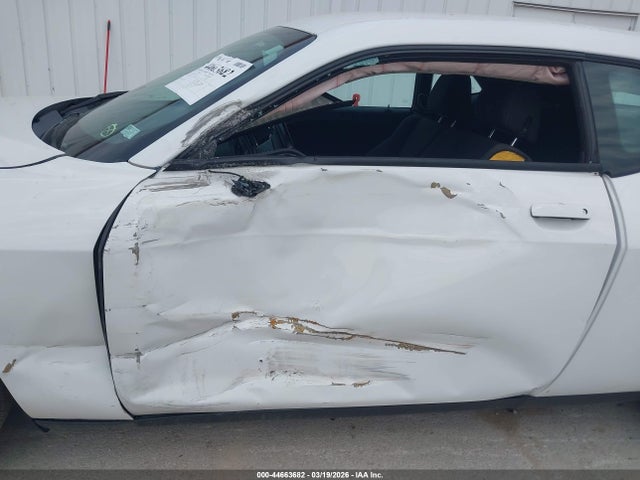44663682 :رقم المزاد ، 2C3CDZAG1GH275517 vin ، 2016 Dodge Challenger Sxt مزاد بيع