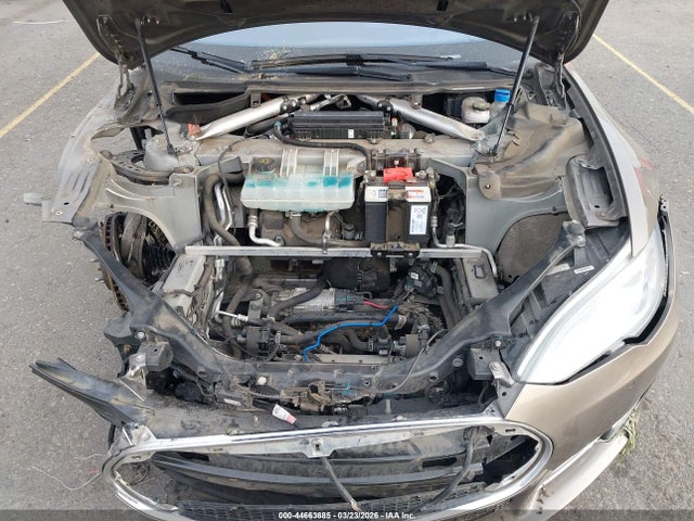 2015 Tesla Model S 70d/85d/p85d მანქანა იყიდება აუქციონზე, vin: 5YJSA1E23FF120178, აუქციონის ნომერი: 44663685