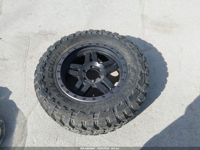 Auction sale of the 2017 Gmc Sierra 1500 Slt, vin: 3GTU2NEC7HG168611, lot number: 44663687