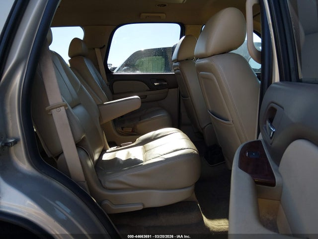 Aukcja sprzedaży 2010 Chevrolet Tahoe Lt, vin: 1GNUKBE04AR103247, numer aukcji: 44663691