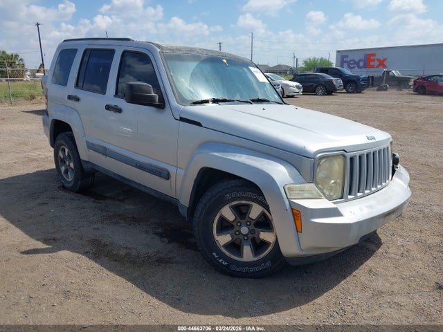 44663706 :رقم المزاد ، 1J8GN28K68W179258 vin ، 2008 Jeep Liberty Sport مزاد بيع