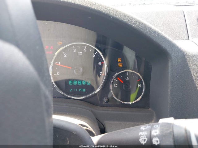 44663706 :رقم المزاد ، 1J8GN28K68W179258 vin ، 2008 Jeep Liberty Sport مزاد بيع