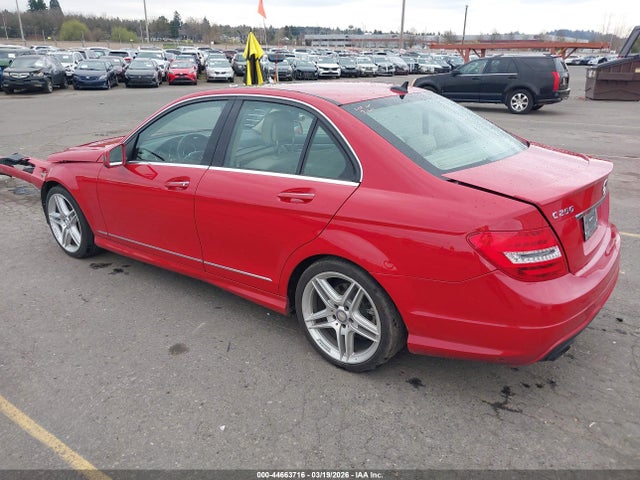 Aukcja sprzedaży 2014 Mercedes-benz C 250 Sport, vin: WDDGF4HB3ER312221, numer aukcji: 44663716