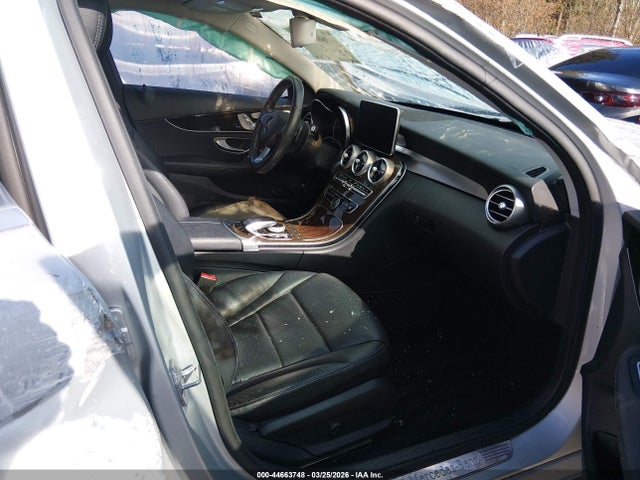 55SWF4KB0HU226162 Mercedes-Benz C 300 4matic