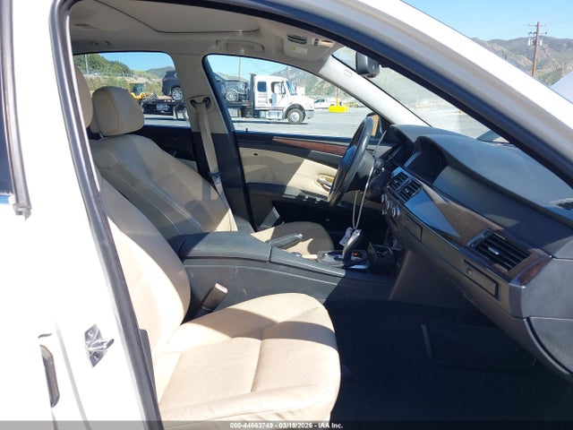 2010 BMW 528I WBANU5C58AC365652 Photo 4