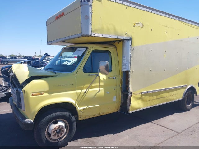 1990 Ford Econoline E350 Cutaway Van მანქანა იყიდება აუქციონზე, vin: 1FDKE37G0LHA92632, აუქციონის ნომერი: 44663756