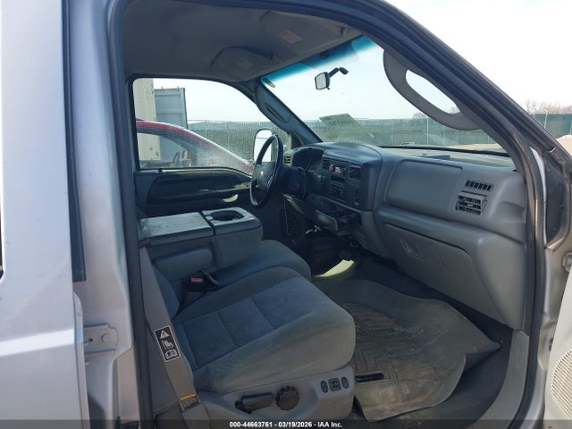 44663761 :رقم المزاد ، 1FTNW21P74EA80918 vin ، 2004 Ford F-250 Lariat/xl/xlt مزاد بيع