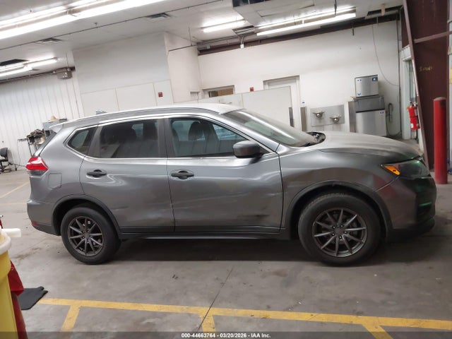 Nissan ROGUE S 2017 KNMAT2MTXHP524335 Image 13