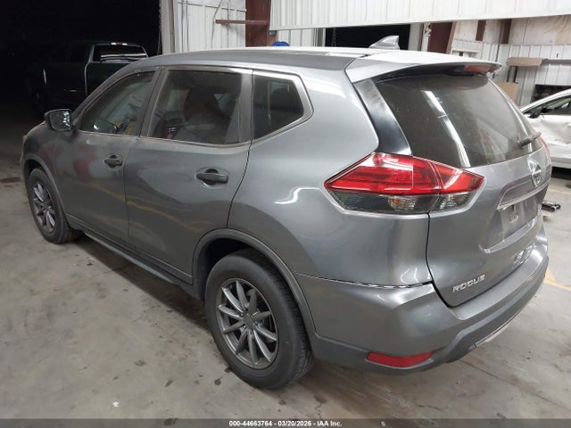 Nissan ROGUE S 2017 KNMAT2MTXHP524335 Image 3