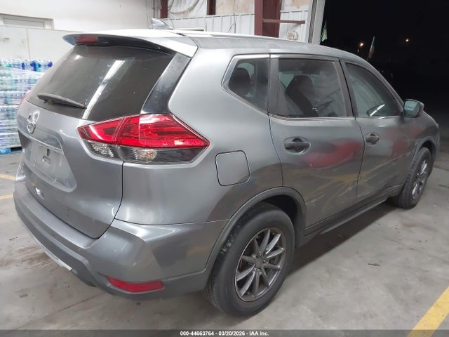 Nissan ROGUE S 2017 KNMAT2MTXHP524335 Image 4