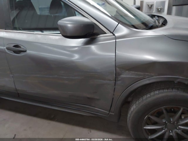 Nissan ROGUE S 2017 KNMAT2MTXHP524335 Image 6
