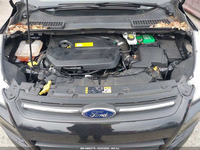 1FMCU9GX6GUC00484 Ford ESCAPE SE