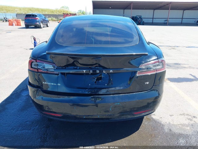 Продаж на аукціоні авто 2017 Tesla Model S 60/75, vin: 5YJSA1E18HF202773, номер лоту: 44663823