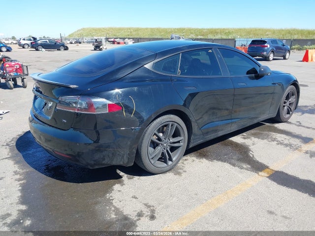 Продаж на аукціоні авто 2017 Tesla Model S 60/75, vin: 5YJSA1E18HF202773, номер лоту: 44663823