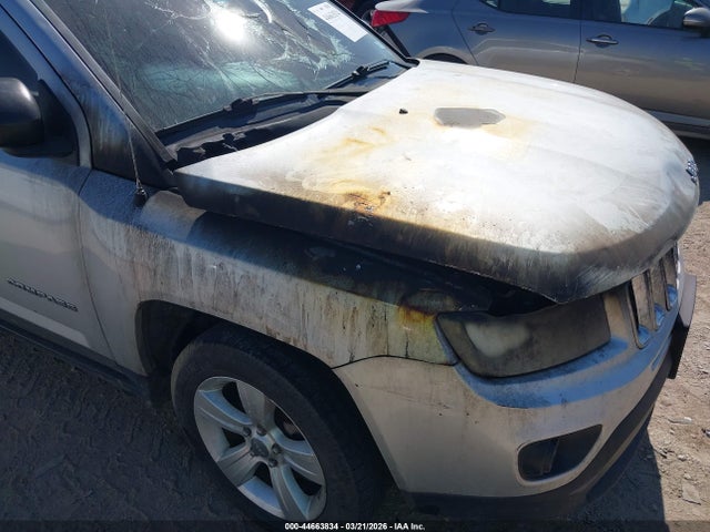 2011 JEEP COMPASS 1J4NT1FB2BD260224 Photo 5