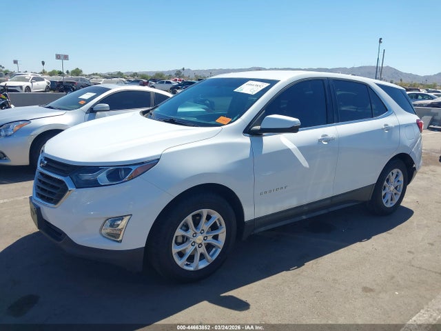 Chevrolet EQUINOX LT 2018 3GNAXJEV7JS586840 Image 2