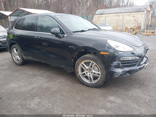 2013 PORSCHE CAYENNE HYBRID WP1AE2A25DLA14254 Photo 0