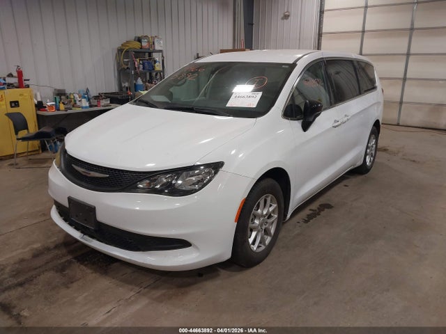 44663892 :رقم المزاد ، 2C4RC1CG3RR184060 vin ، 2024 Chrysler Voyager Lx مزاد بيع