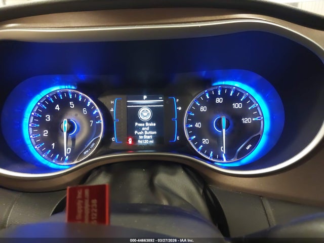 44663892 :رقم المزاد ، 2C4RC1CG3RR184060 vin ، 2024 Chrysler Voyager Lx مزاد بيع