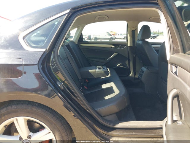 Aukcja sprzedaży 2014 Volkswagen Passat 2.5l Se, vin: 1VWBP7A30EC005417, numer aukcji: 44663898