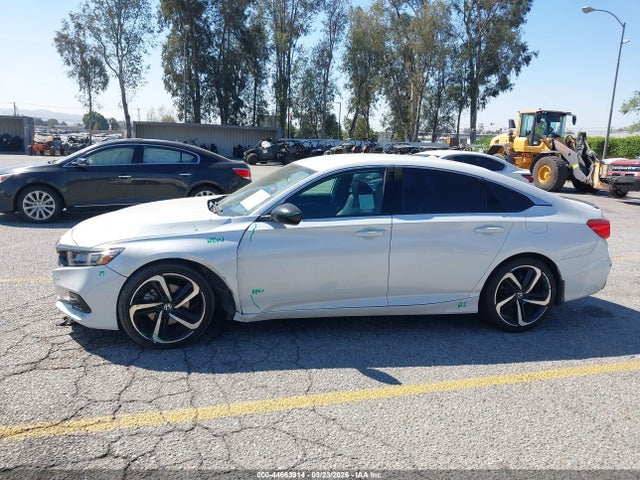 1HGCV1F36NA111046 Honda Accord Sport