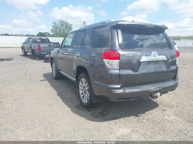 2013 TOYOTA 4RUNNER JTEZU5JR5D5058812 Photo 2