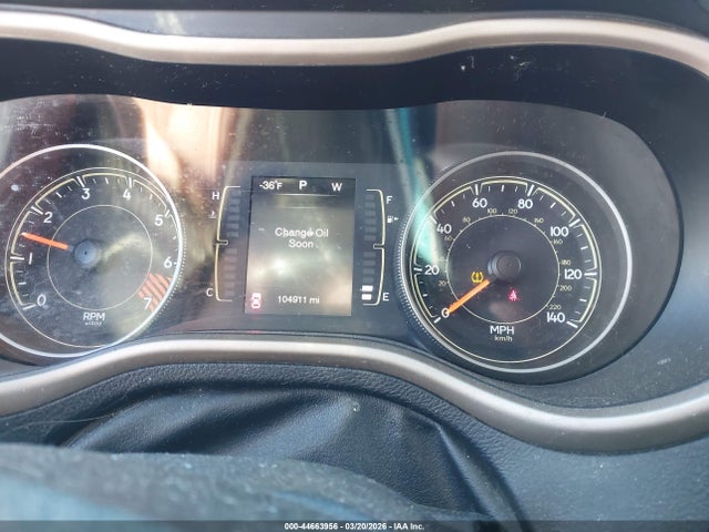 1C4PJMCB9FW648538 Jeep Cherokee Latitude