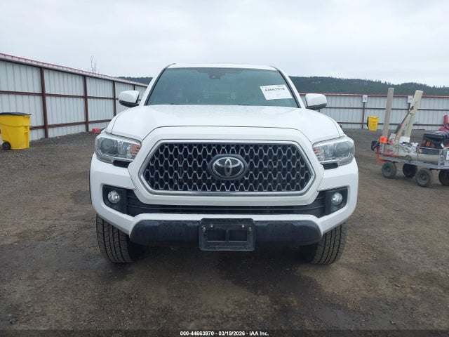 3TMCZ5AN8KM252461 Toyota Tacoma Trd Off Road