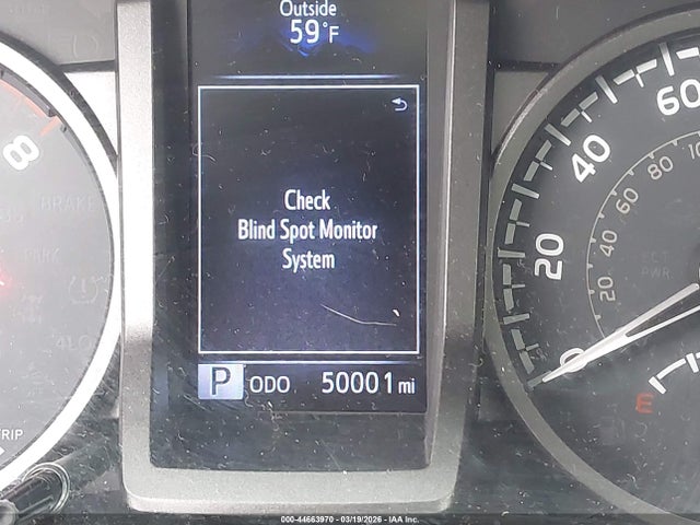 3TMCZ5AN8KM252461 Toyota Tacoma Trd Off Road