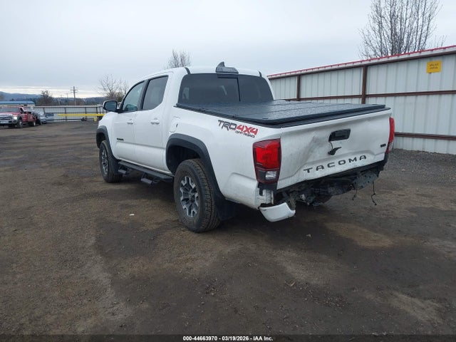 2019 TOYOTA TACOMA 3TMCZ5AN8KM252461 Photo 2