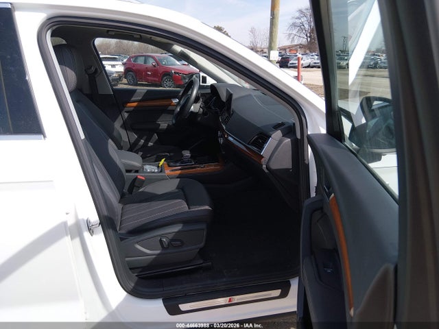 Aukcja sprzedaży 2023 Audi Q5 Premium Plus 45 Tfsi S Line Quattro, vin: WA1EAAFY2P2011094, numer aukcji: 44663988