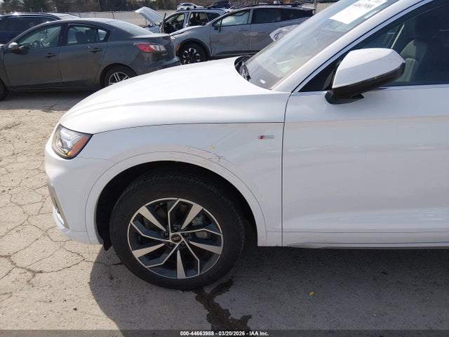 Aukcja sprzedaży 2023 Audi Q5 Premium Plus 45 Tfsi S Line Quattro, vin: WA1EAAFY2P2011094, numer aukcji: 44663988